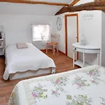 Logis De La Benetiere 3*