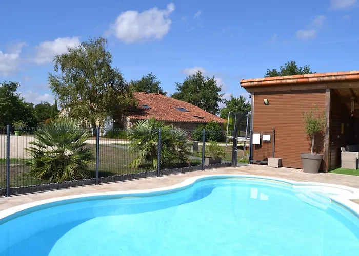 Logis De La Bénétière Couette-café