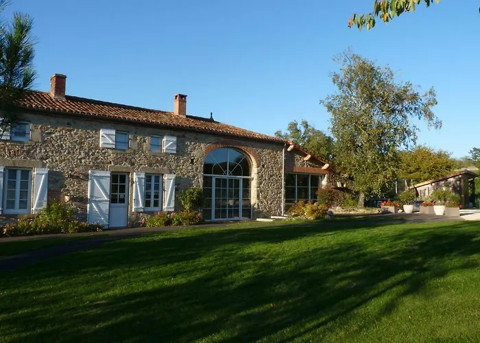 Logis De La Benetiere Frühstückspension